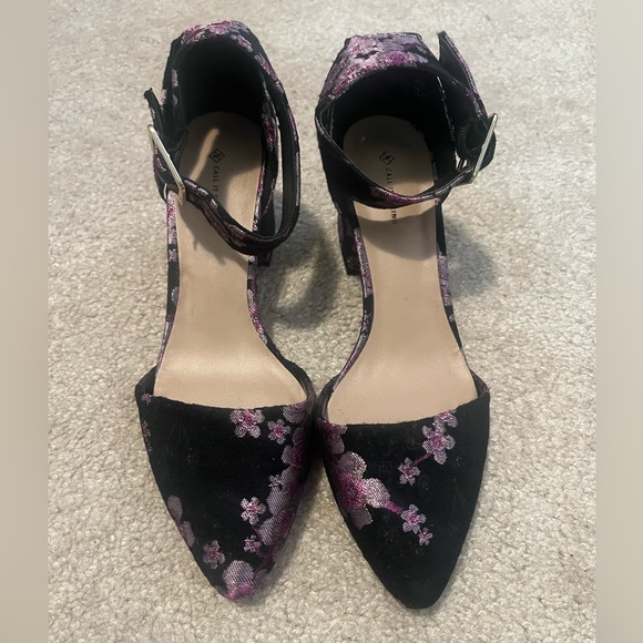 Call It Spring Women's Pointed Toe Block Heel Sandals Sz:7.5 Black/Pink - Picture 4 of 8